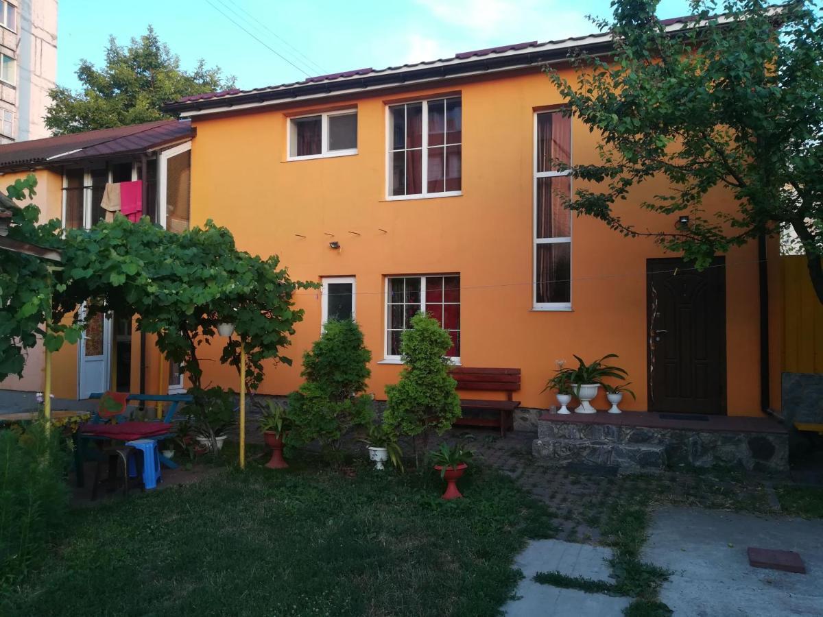 Апельсин Myrhorod Exterior photo